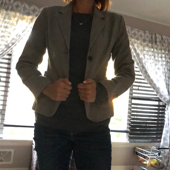 Blazer - Picture 5 of 7